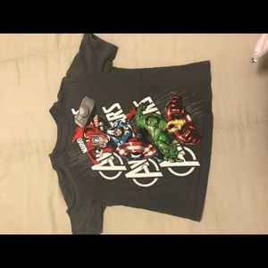 Boys avengers shirt